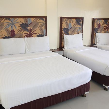 Eon Centennial Resort Hotel & Waterpark Iloilo City Phòng bức ảnh